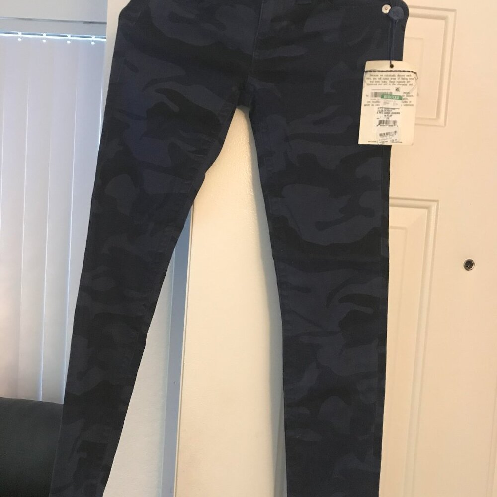 True Religion Womens Camouflage-Print Skinny Jeans, size 25